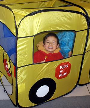 10-28-06binbus.jpg