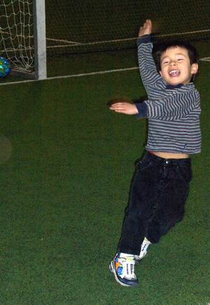 12-07bsoccer2.jpg