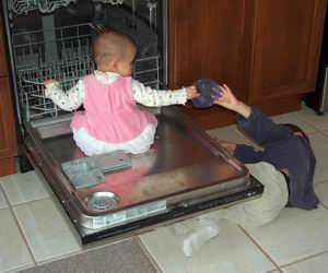4-25-06bddishwasher.jpg