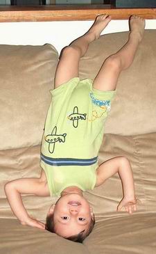 6-08bheadstand.jpg
