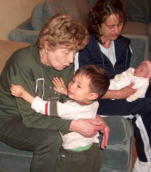 grandmakissing.jpg